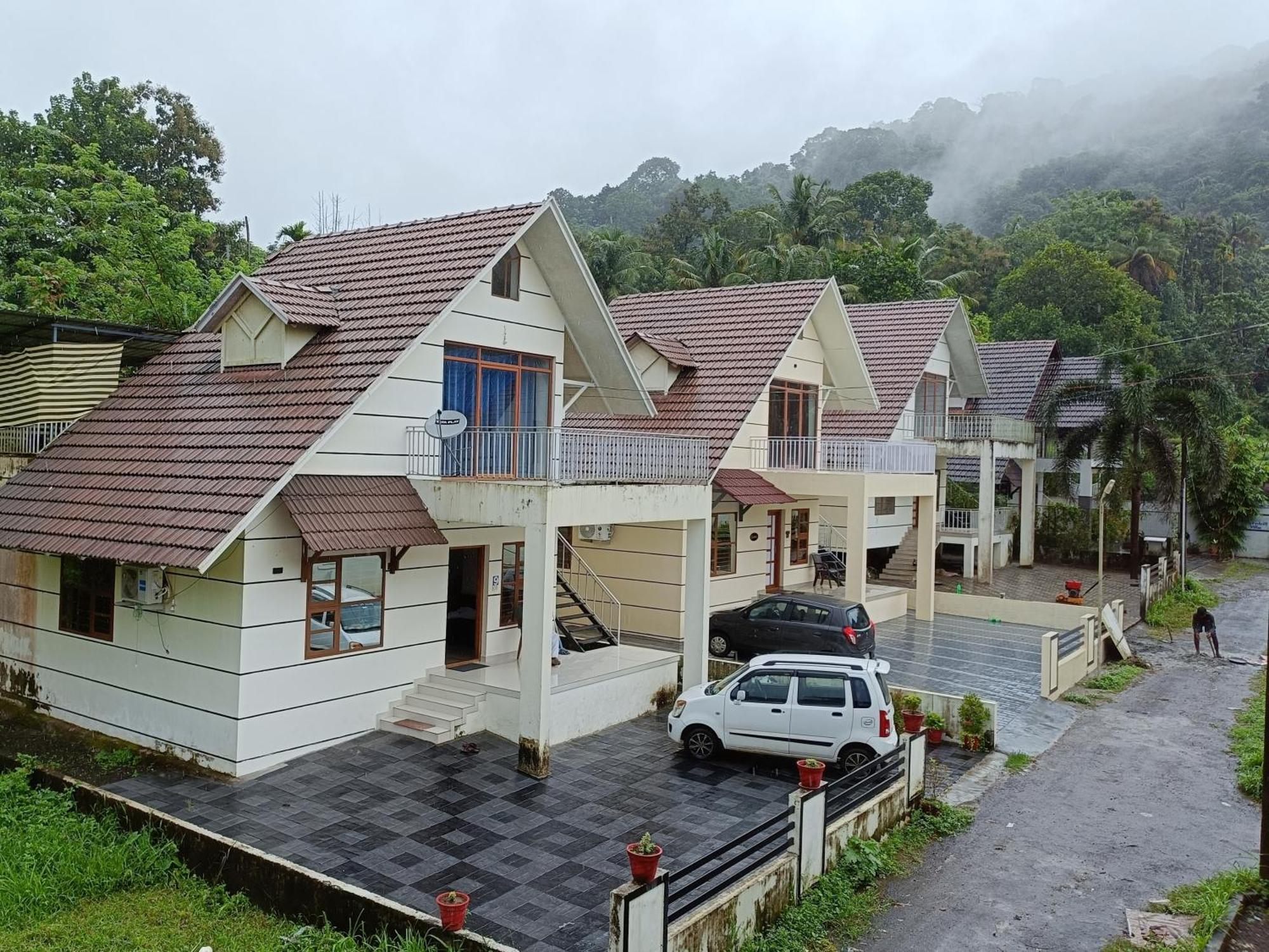 Rain Drops Premium Villas - 아티라팔리 외부 사진